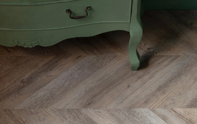 Виниловый ламинат Vinilam Parquet Chevron Шампань RI153616CL4